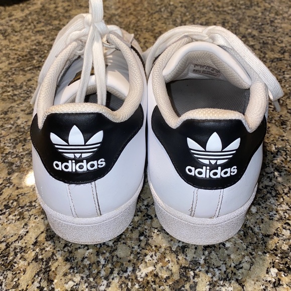 Adidas Women’s Superstar Sneakers in size 9 - Picture 5 of 13